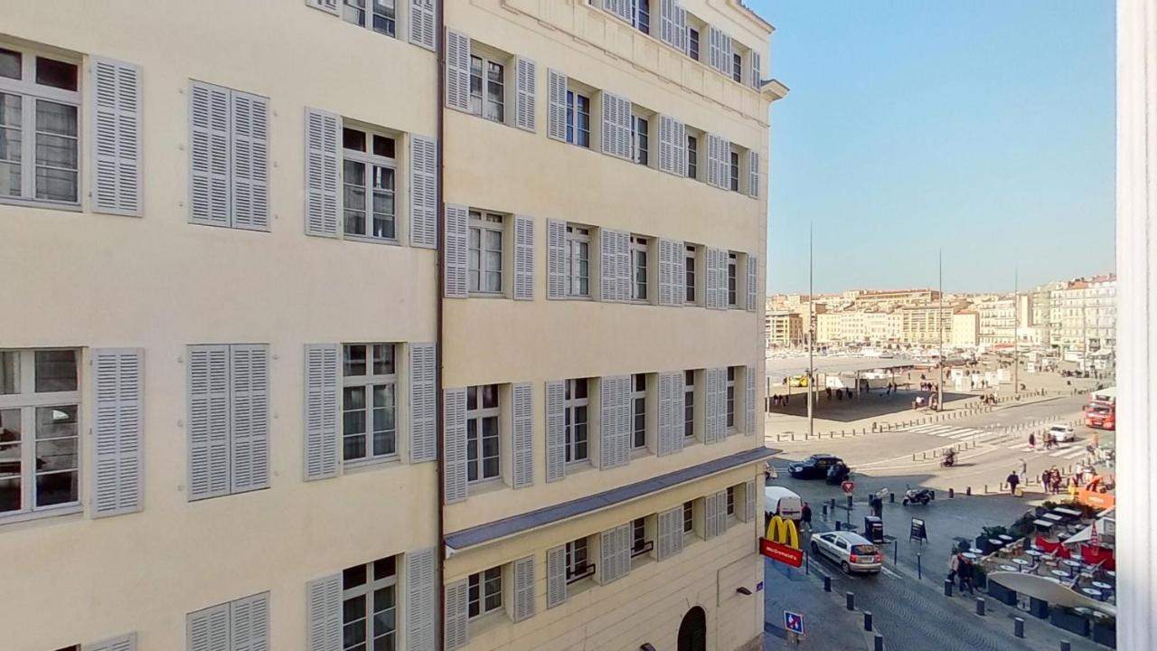 Le Pytheas Vieux Port Marseilles
